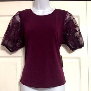 NWT Floral Embroidered Sheer Sleeve Top With Tie Back Women’s Size Large